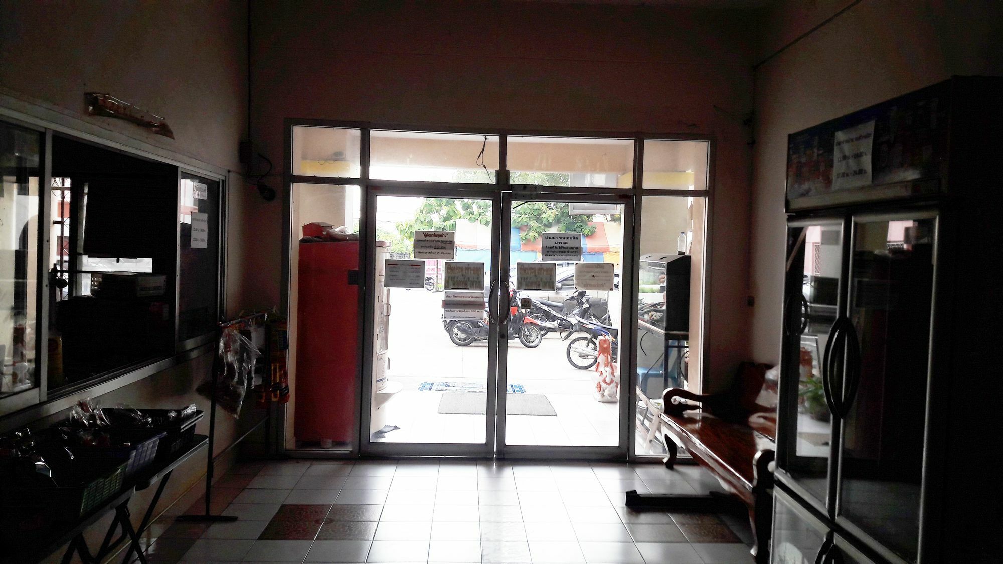 Bun Som Apartment Ban Don Lang Экстерьер фото